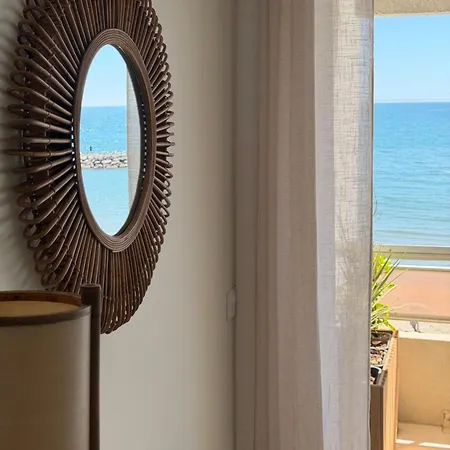 Apartment Sunset - Official 4-star - Modern, Sea View, Access Carnon-Plage